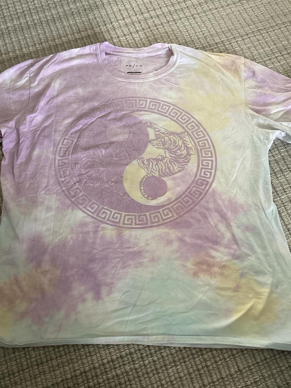 PacSun Pastel Tie-Dye Yin Yang Graphic Tee - Purple, Cream, Yellow